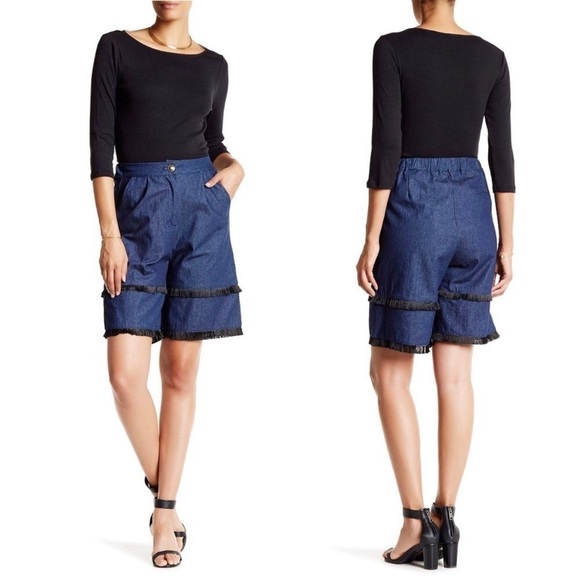 TOV Holy Pants - TOV Women’s Tiered Fringe Denim Bermuda Shorts Size Small (38) Statement Shorts